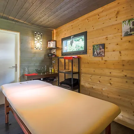 Prázdninový areál Les Portes Du Beaujolais Anse