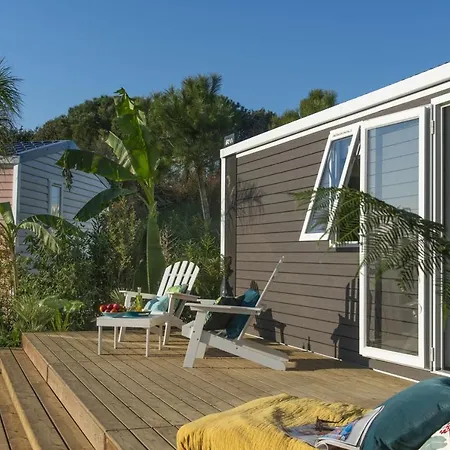 Les Portes Du Beaujolais 4* Anse