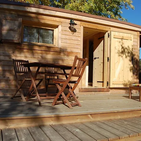 Les Portes Du Beaujolais Feriepark Anse