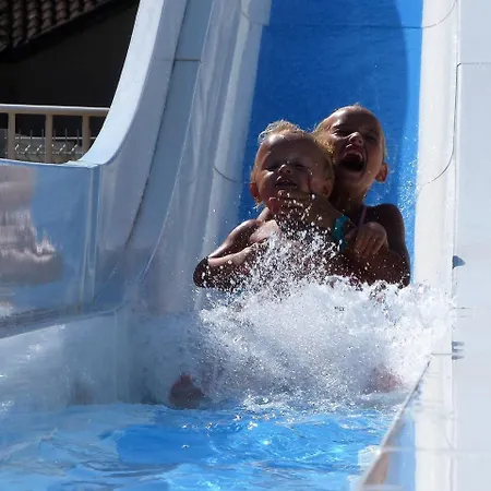 Les Portes Du Beaujolais 4* Anse