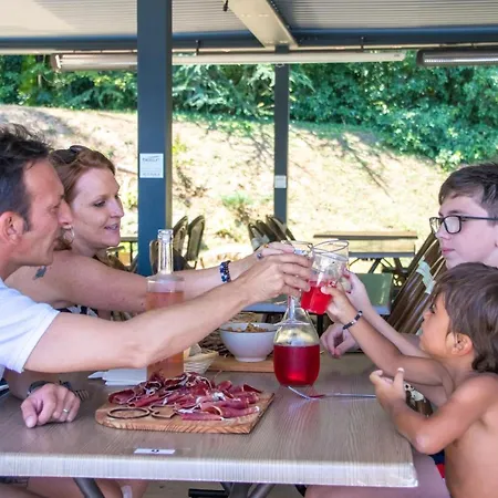Les Portes Du Beaujolais Parque de vacaciones